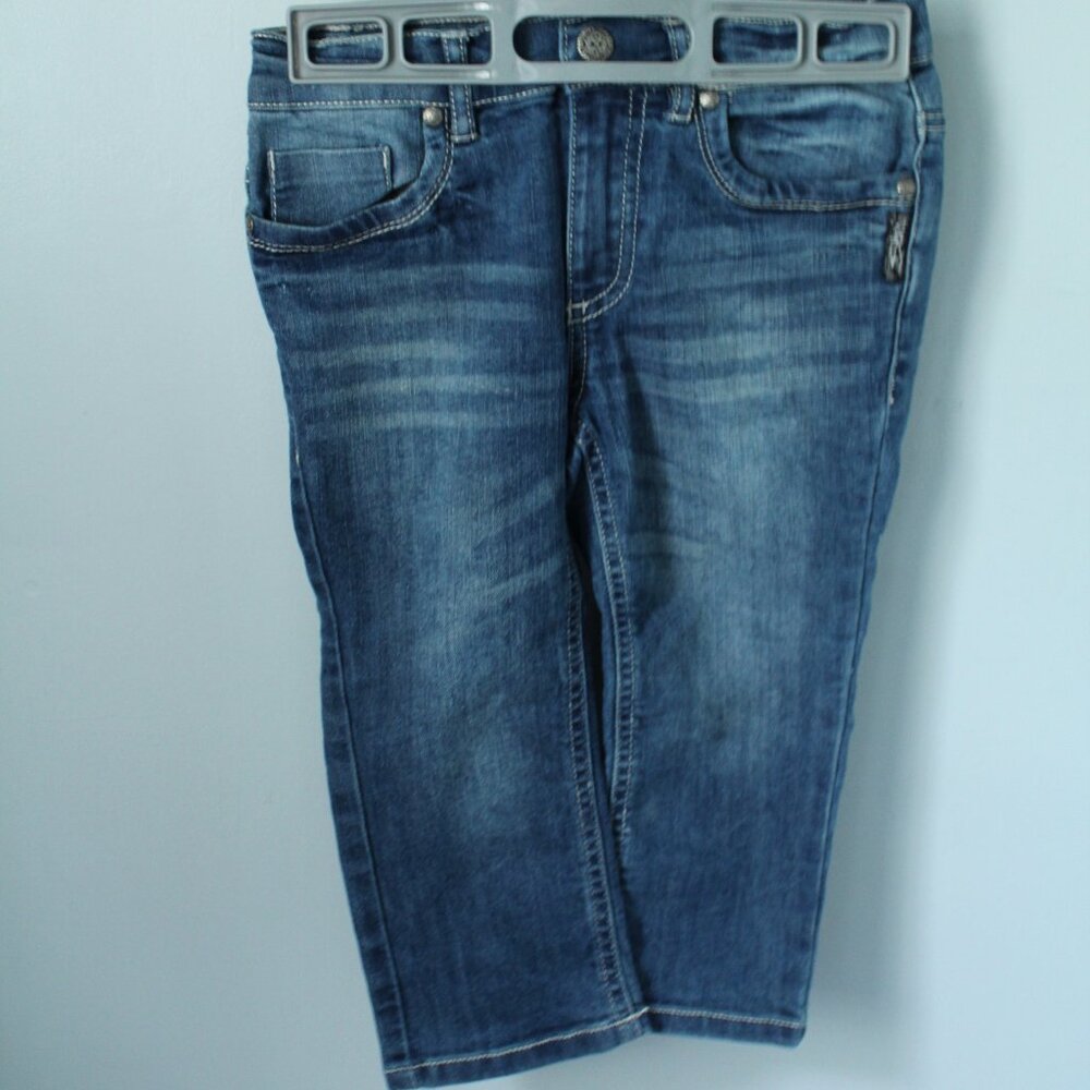 Silver Jeans Size 6X Capri Ali